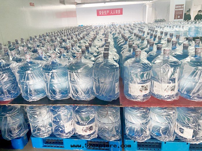 桶裝(zhuāng)水(shuǐ)