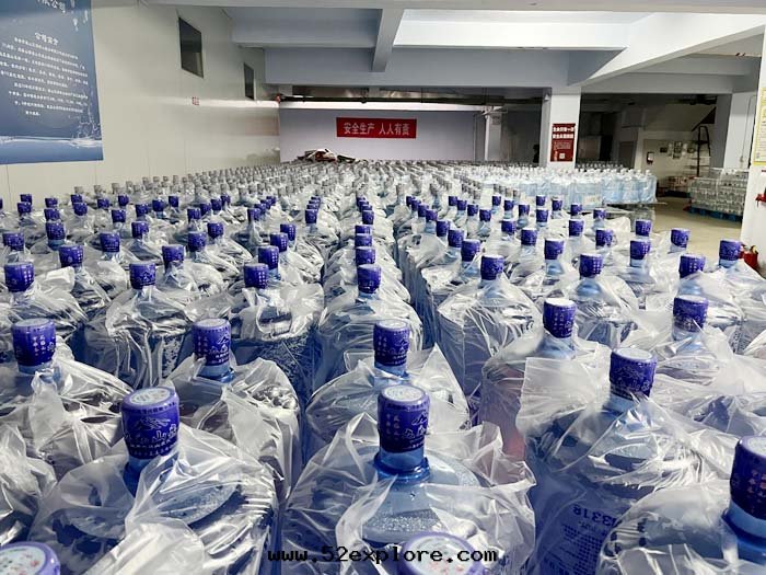 桶裝(zhuāng)水(shuǐ)